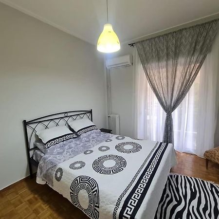 Sunny Dream House Apartment Пирея Екстериор снимка